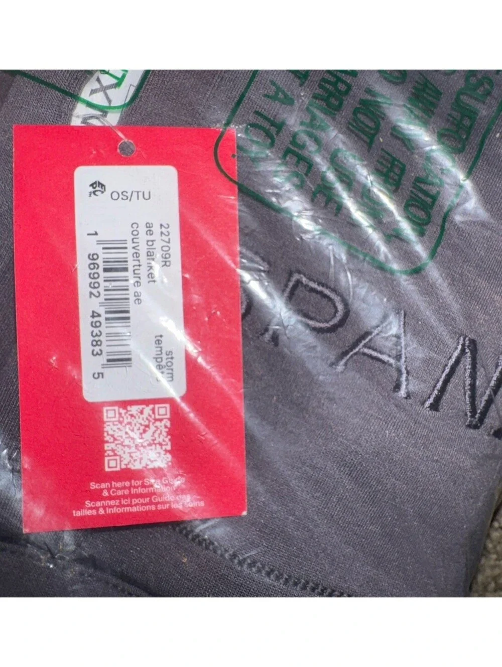 NEW! $98 SPANX AirEssential Luxe Soft Stretch Blanket “STORM” NWT  Throw 50x60